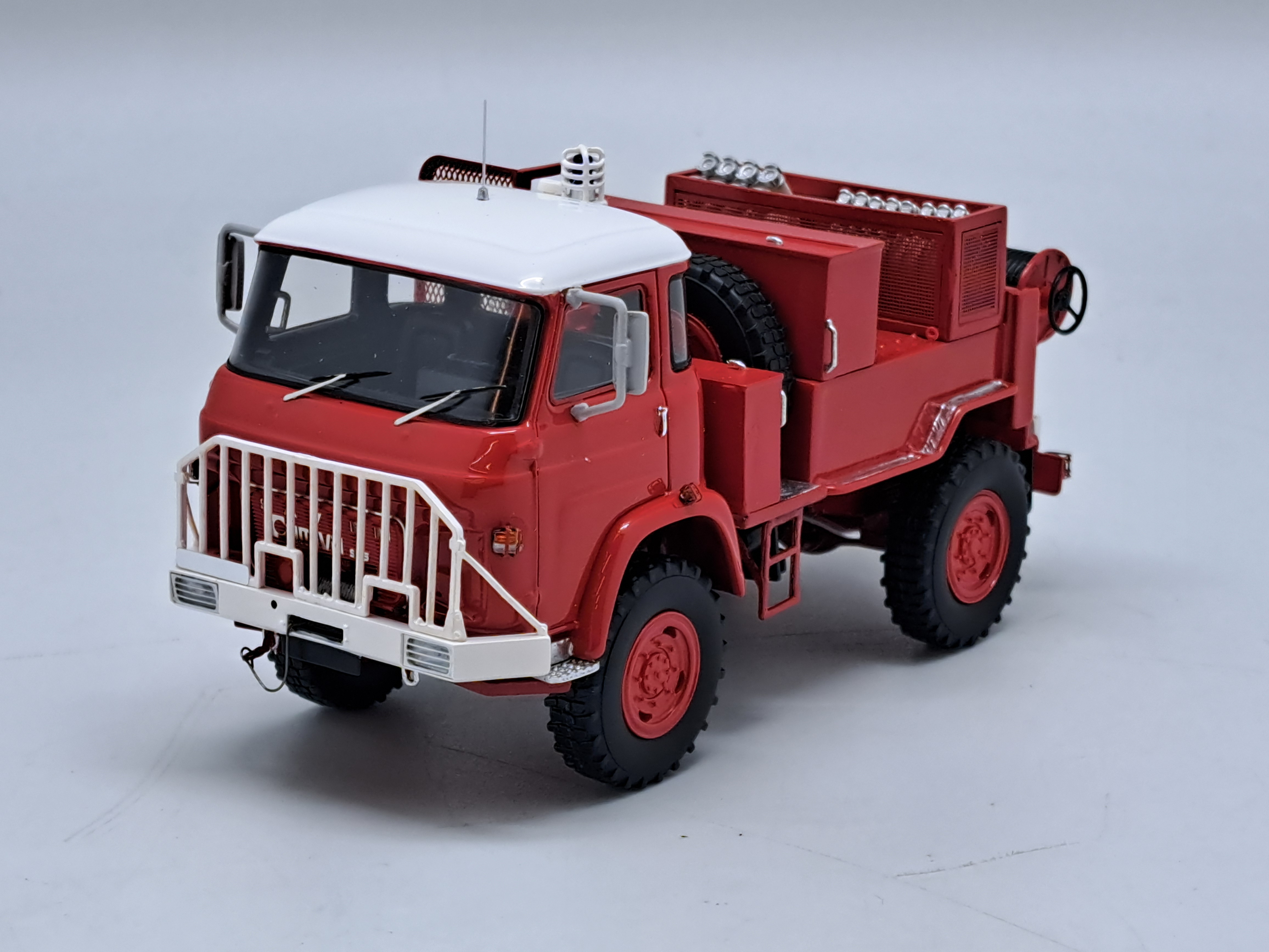 SAVIEM SP5 CAMIVA CCF "BMPM" (ET SDIS46) ALERTE 1/43