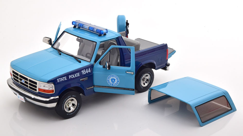 FORD BRONCO XLT MASSACHUSETTS STATE POLICE 1996 GREENLIGHT 1/18°