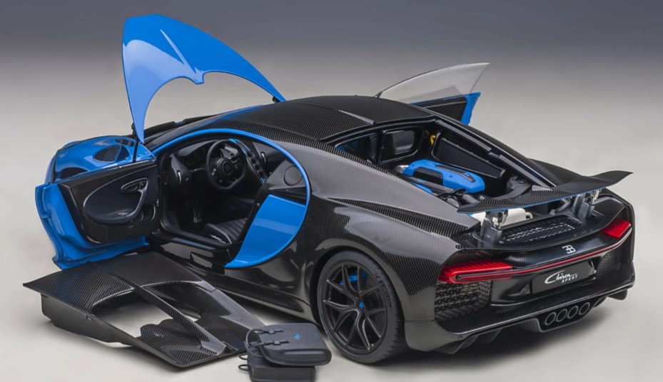 BUGATTI CHIRON SPORT BLEU/CARBAON 2019 AUTOART 1/18°