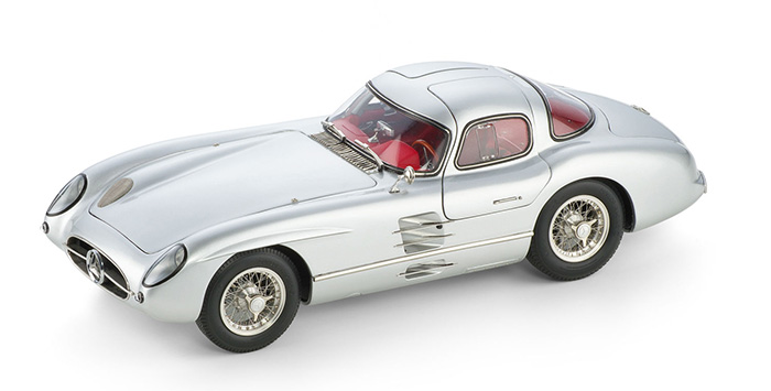 MERCEDES-BENZ 300 SLR 1955 UHLENHAUT COUPE CMC 1/18°