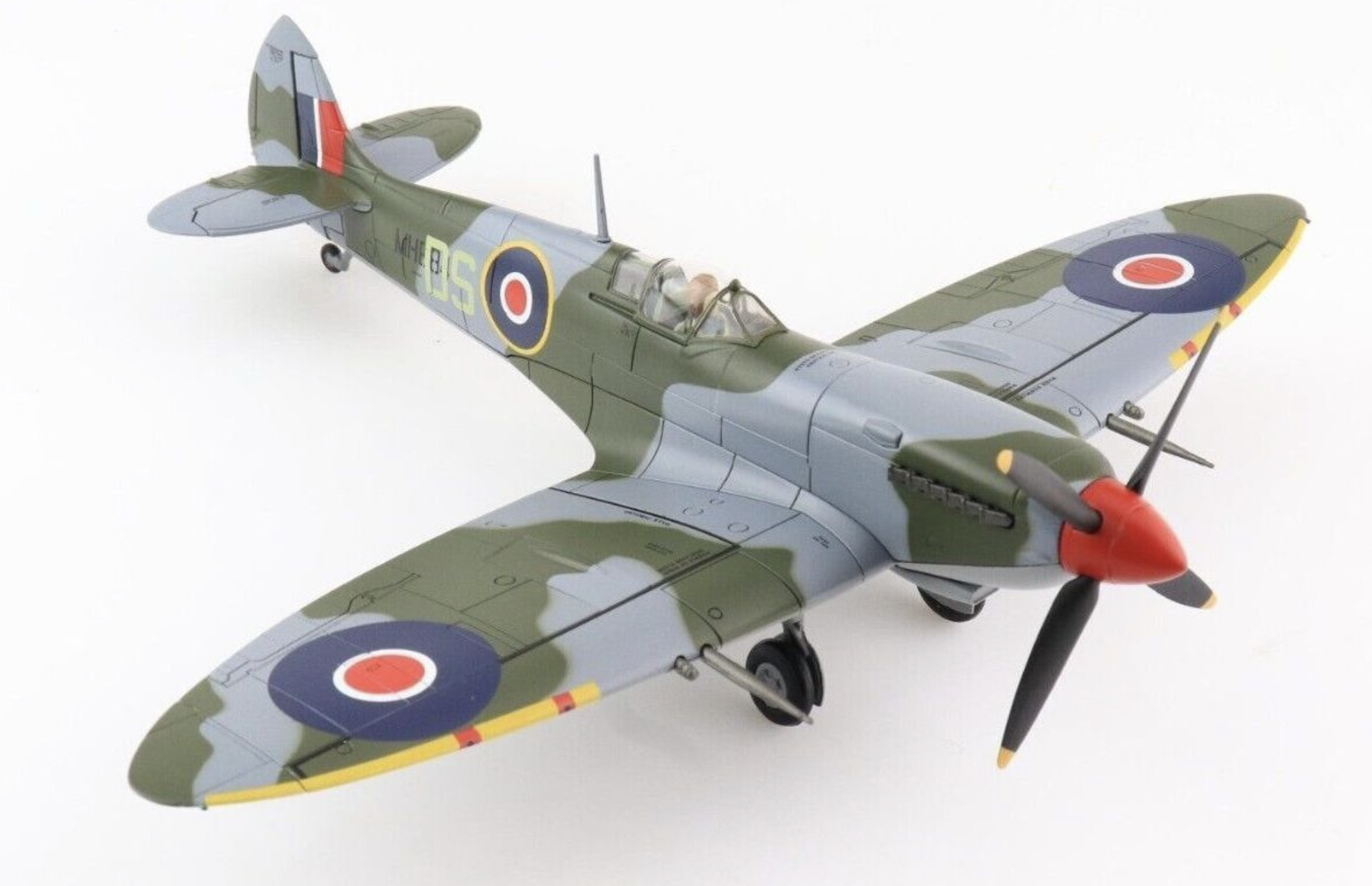 SUPERMARINE SPITFIRE LF IX HOBBY MASTER 1/48°