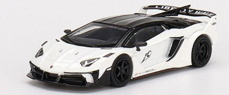 LAMBORGHINI AVENTADOR GT EVO LB-SILHOUETTE BLANC MINI GT 1/64°