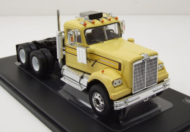 WHITE WESTERN STAR 4864 1970 IXO 1/43°