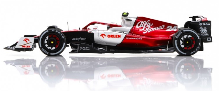 ALFA ROMEO F1 TEAM ORLEN C42 N°24 10ÈME GP ITALIE 2022 - ZHOU GUANYU  SPARK 1/43
