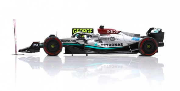 MERCEDES AMG PETRONAS F1 W13 PERFORMANCE N°63 1ER GP BRÉSIL 2022 - G.RUSSEL