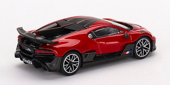 BUGATTI DIVO RED METALLIC LHD - MGT 1/64