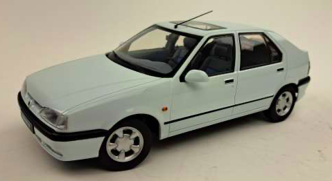 RENAULT 19 1994 - TRIPLE 9 1/18°