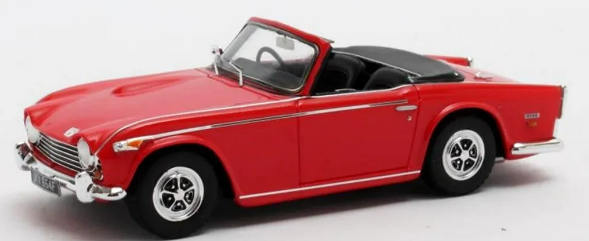 TRIUMPH TR5 PI ROUGE MATRIX 1/43°