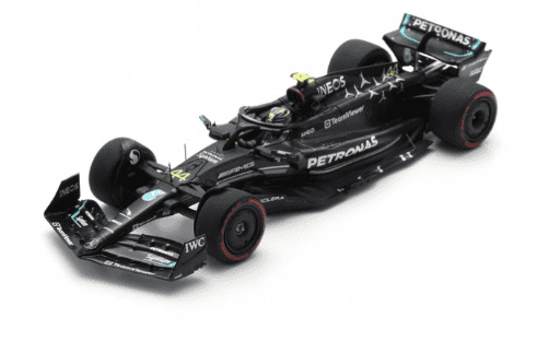 Spark 1/18 Mercedes AMG Petronas F1 W14 E Performance N°44 - 2023 - Prévente - Résine