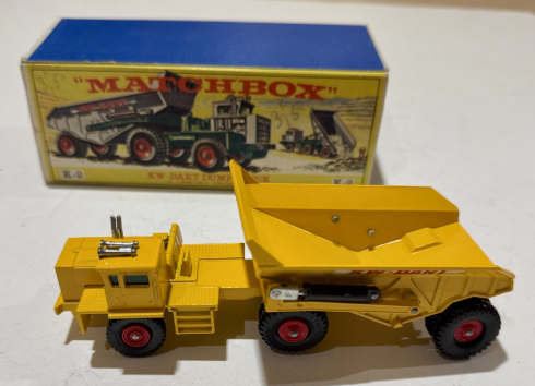 K-W-DART DUMP TRUCK MATCHBOX 1/43°