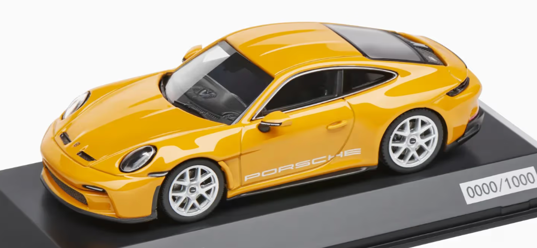 Porsche 911 S/T (992) SPARK 1/43°