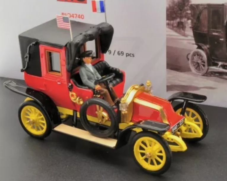 RENAULT AG1 1914 TAXI DE LA MARNE RIO 1/43°