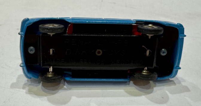 RENAULT R8 BLEU DINKY 1/43°