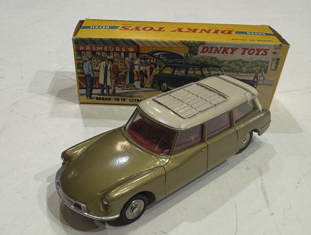 CITROEN ID 19 BREAK DINKY TOYS 1/43°