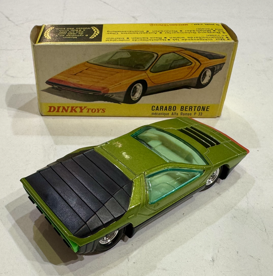 CARABO BERTONE DINKY TOYS 1/43°