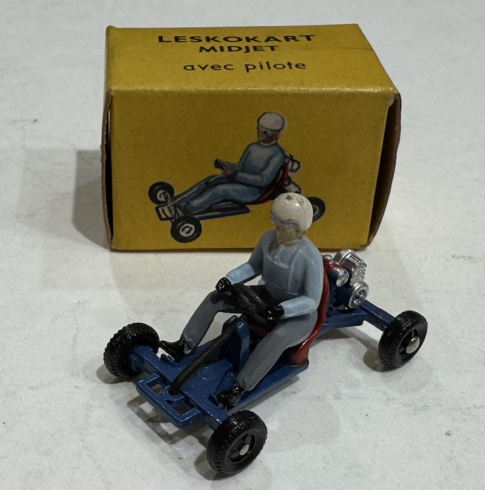 LESKOKART MIDJET AVEC PILOTE DINKY TOYS 1/43°