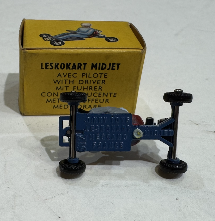 LESKOKART MIDJET AVEC PILOTE DINKY TOYS 1/43°