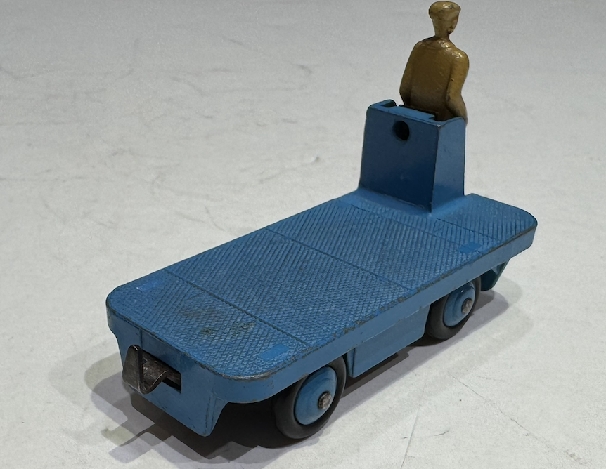 B.E.V TRUCK DINKY TOYS 1/43°