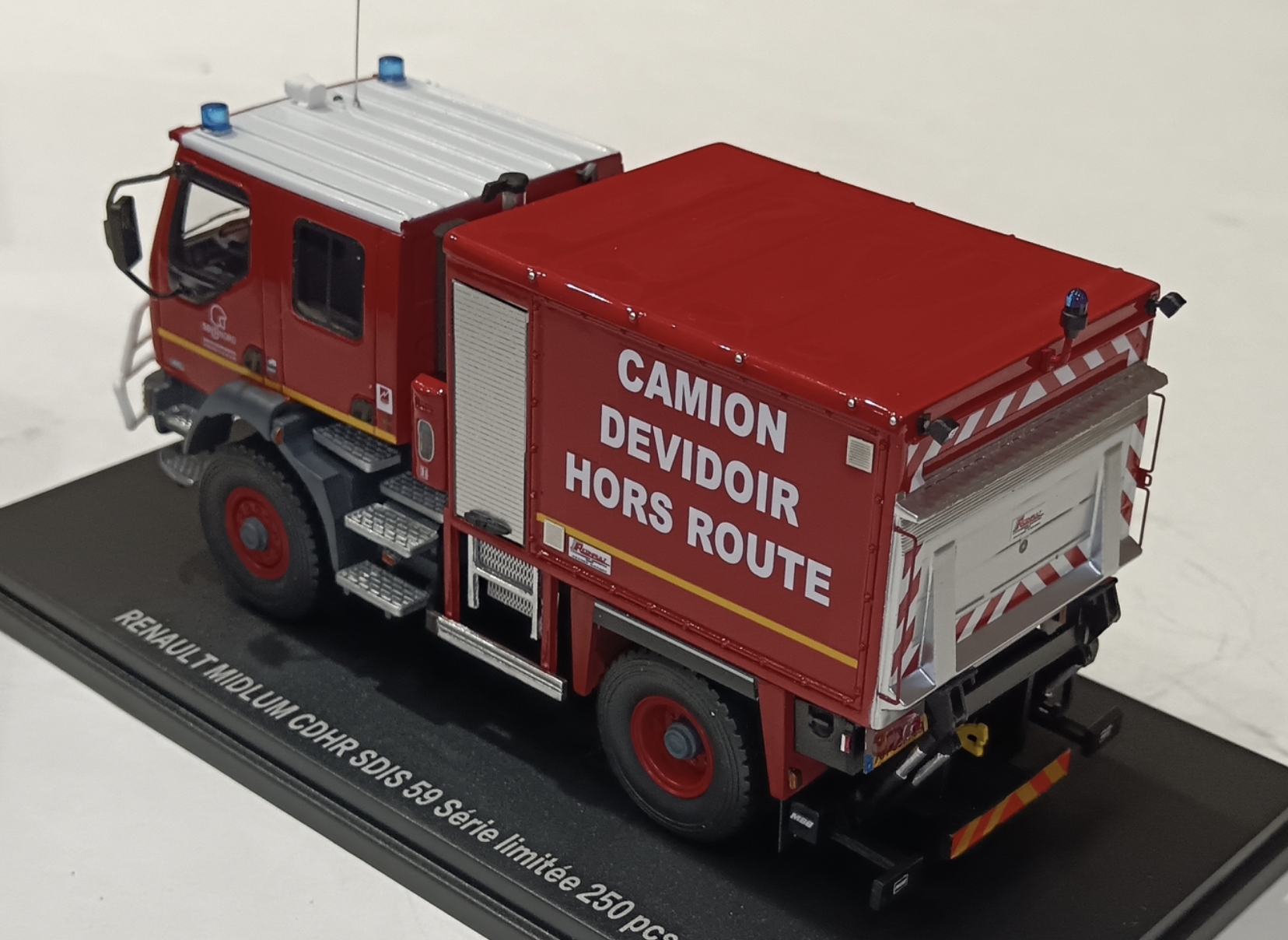 RENAULT MIDLUM 220 4X4 CDHR DA SDIS 59 ALERTE 1/43°