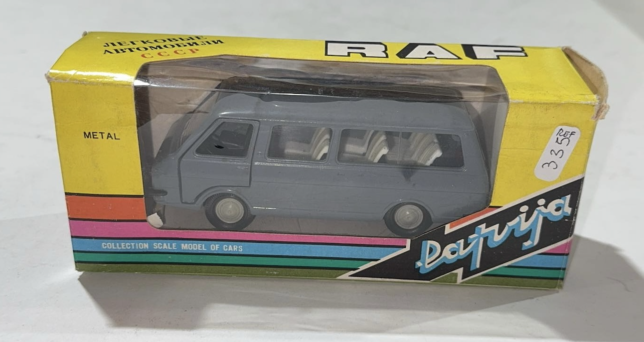 VAN RAF 1/43°
