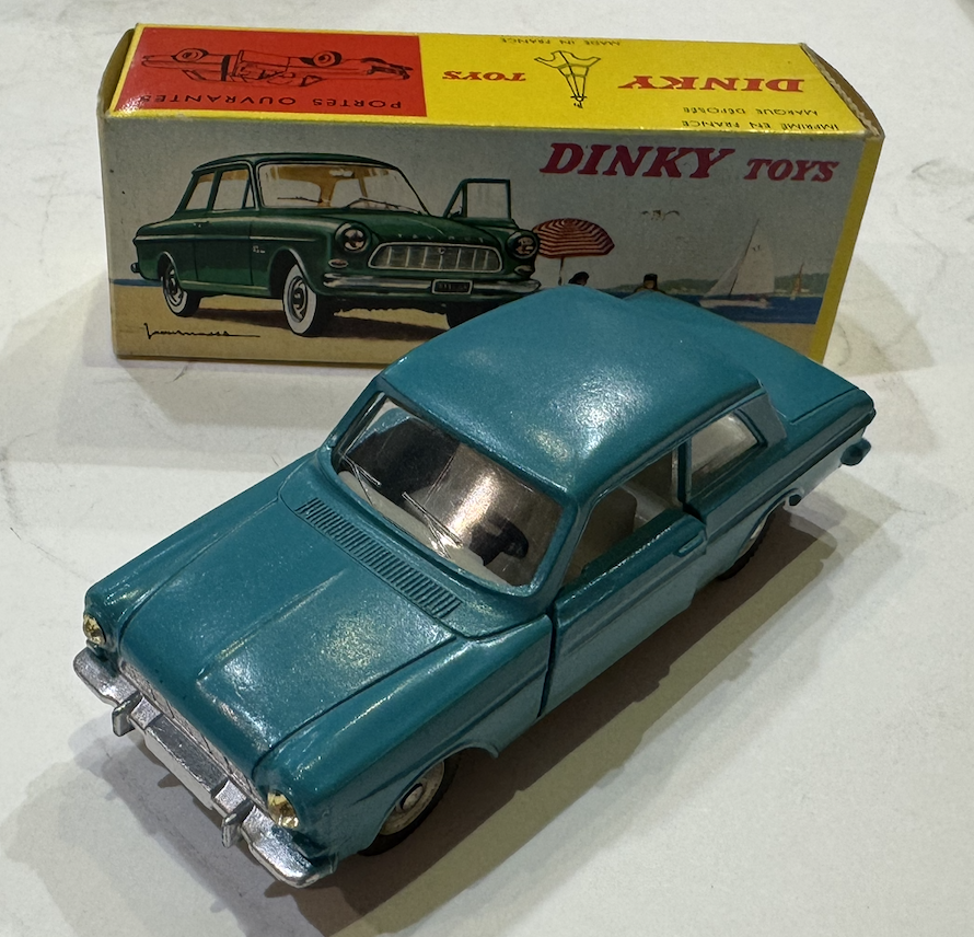 FORD TAUNUS 12 M DINKY TOYS 1/43°