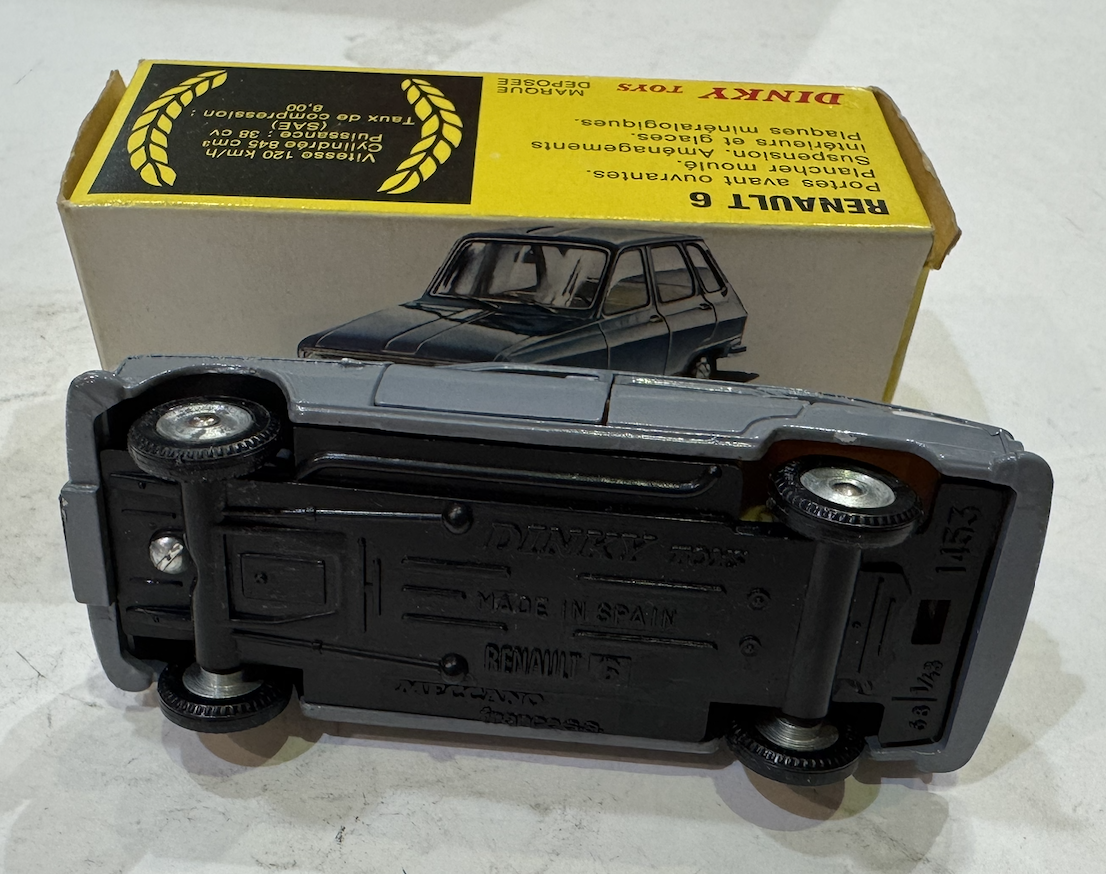 RENAULT 6 DINKY TOYS 1/43°
