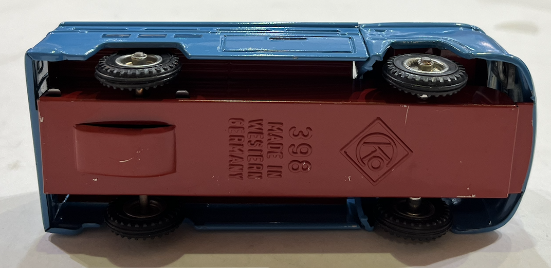 Volkswagen pick up T2 CKO 1/43°