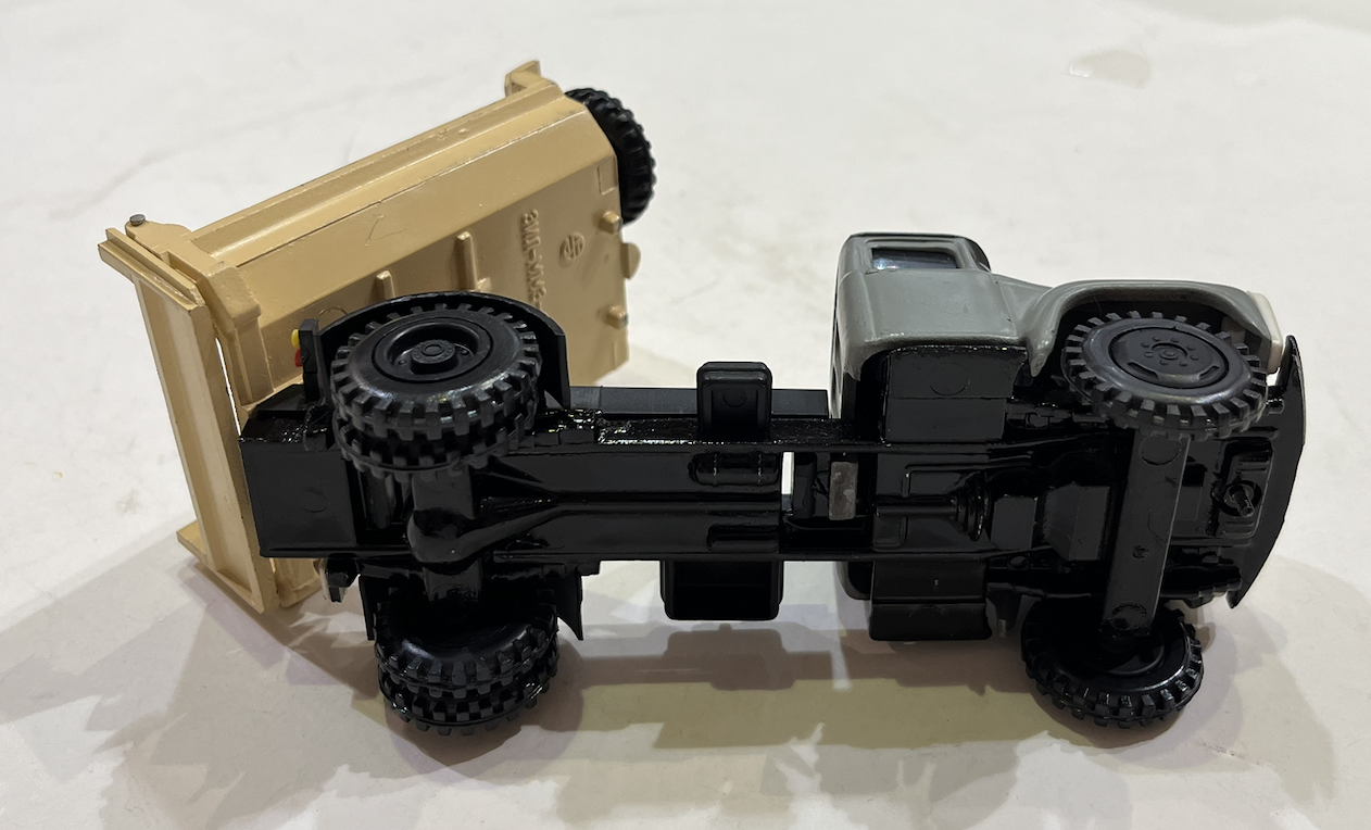 CAMION RUSSE NOVOEXPORT 1/43°