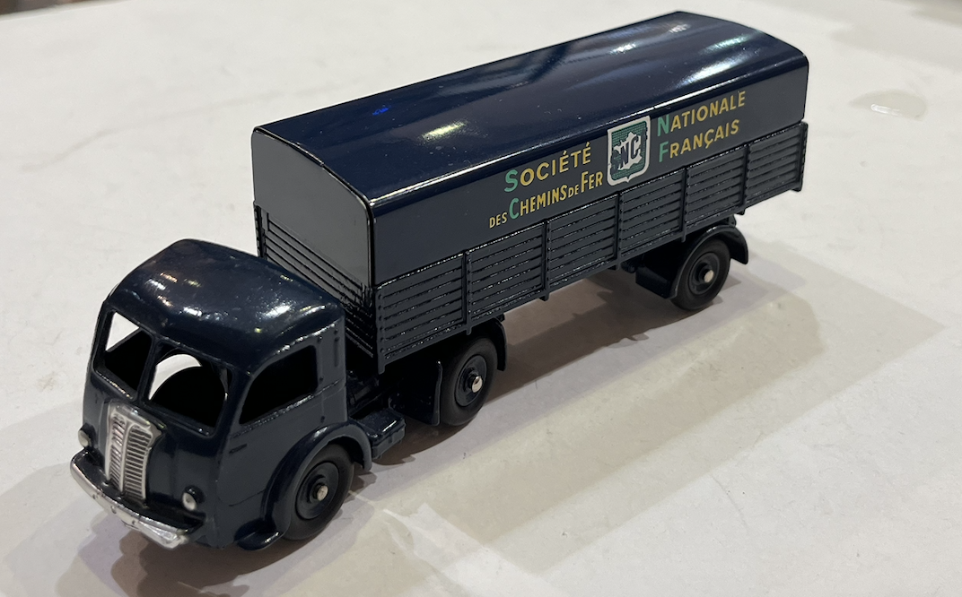 PANHARD TRACTEUR SNCF DINKY TOYS 1/43°