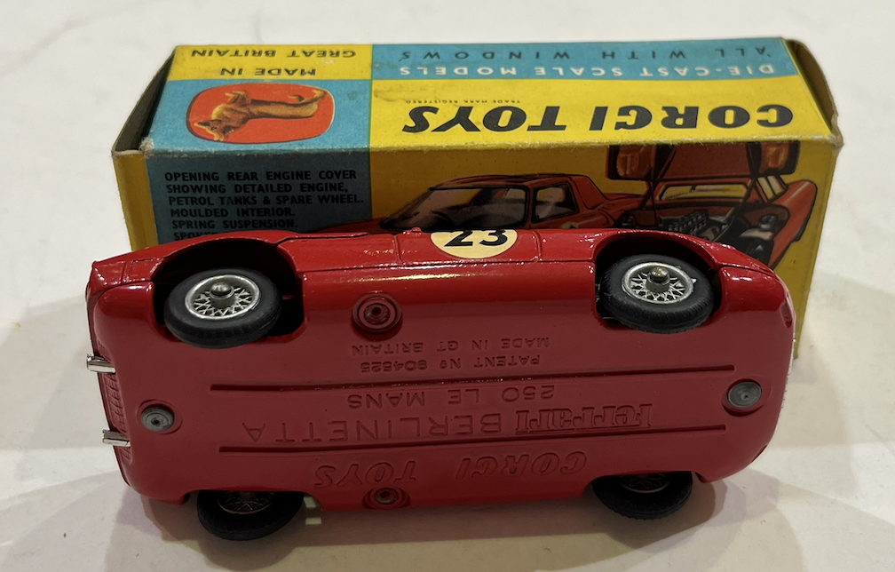 FERRARI BERLINETTA 250 LE MANS CORGI 1/43