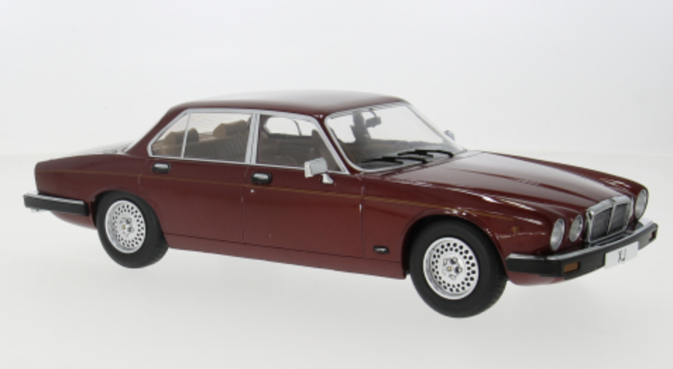 JAGUAR XJ SERIE III ROUGE MODEL CAR 1/18°