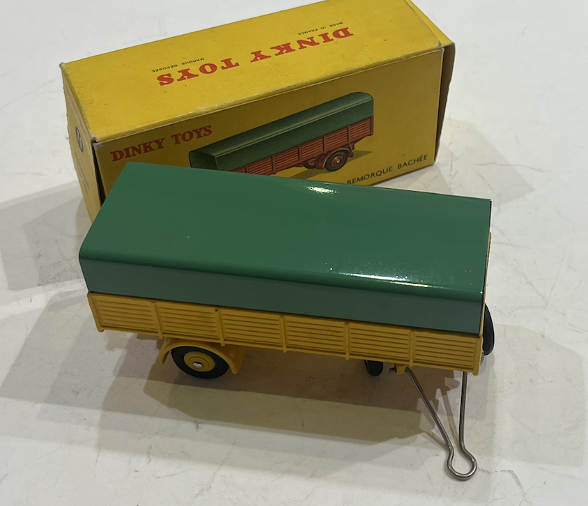 REMORQUE BACHÉE DINKY TOYS 1/43°