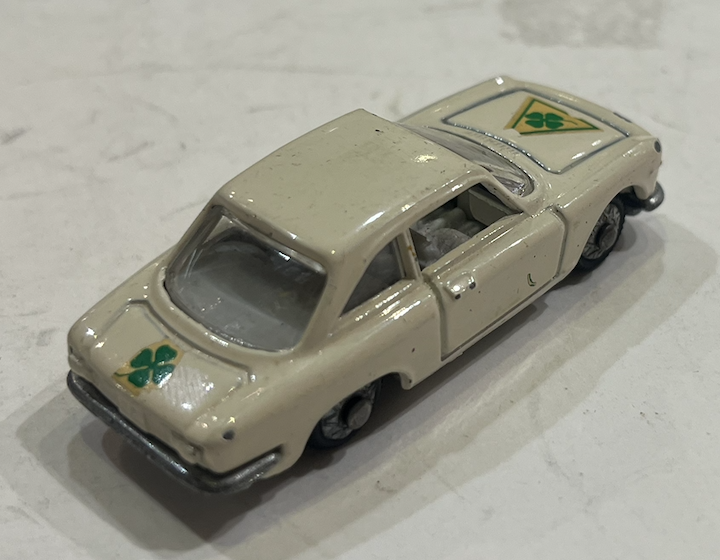 ALFA ROMEO GIULIA PENNY 1/64
