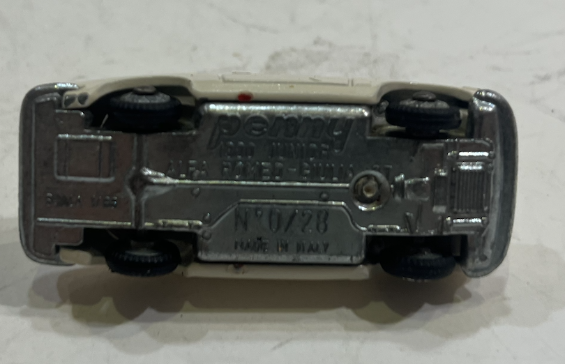 ALFA ROMEO GIULIA PENNY 1/64