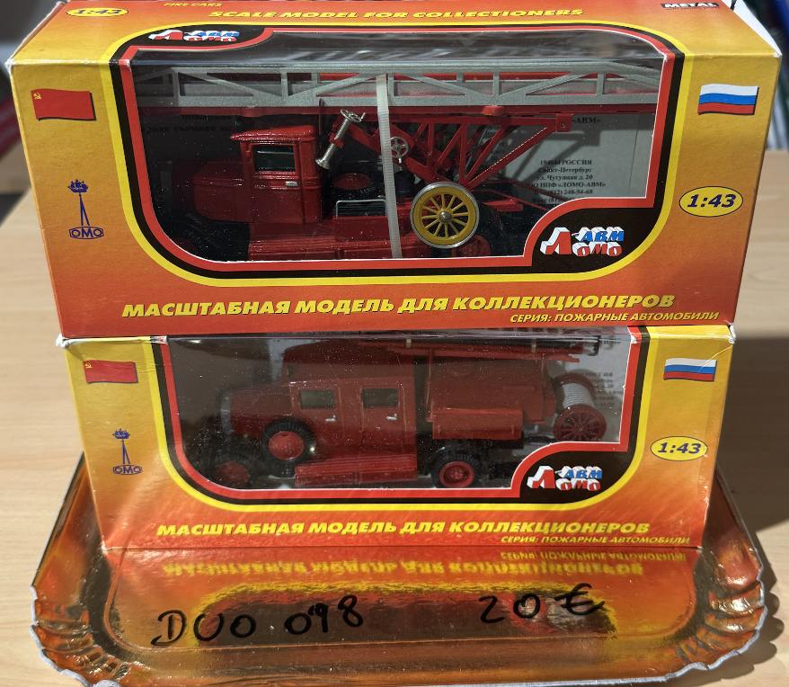 DUO CAMION RUSSE ROUGE