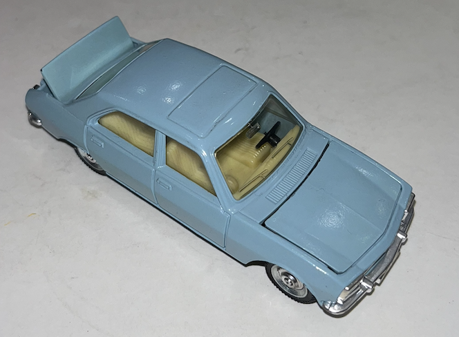 PEUGEOT 504 PILEN 1/43