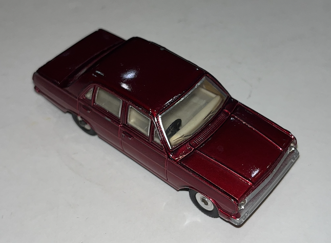 VAUXHALL 101 DINKY 1/43