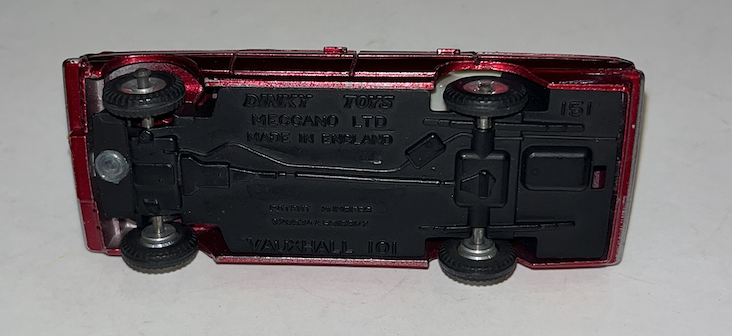 VAUXHALL 101 DINKY 1/43