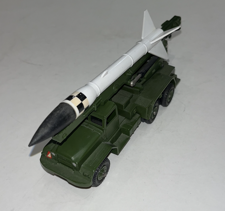 HONEST JOHN LANCE MISSILE DINKY 1/43