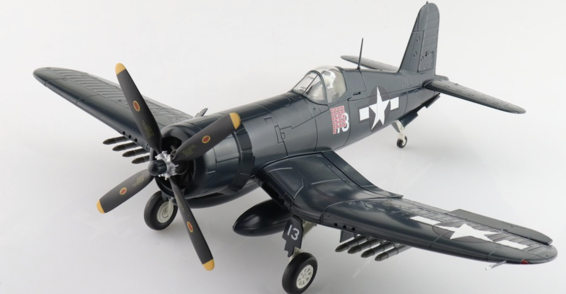 Vought F4U-4 Corsair White 13, Capt. Kenneth Walsh (21 kills), VMF-222, Okinawa 1945 Hobbymaster 1/72