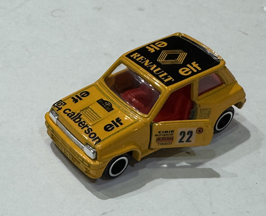 RENAULT 5 TURBO TOMICA 1/64