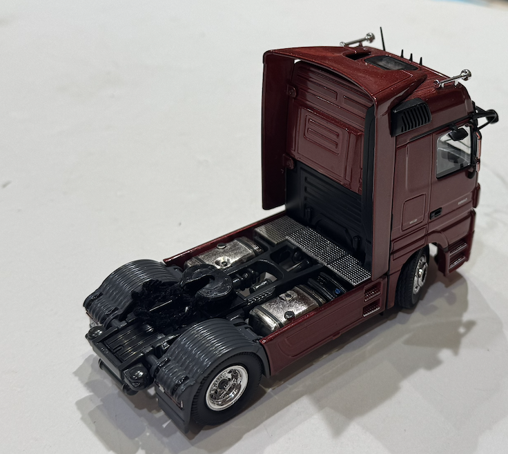 CAMION MERCEDES ACTROS NZG 1/50