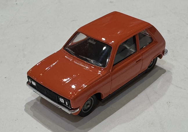 RENAULT LN SOLIDO 1/43
