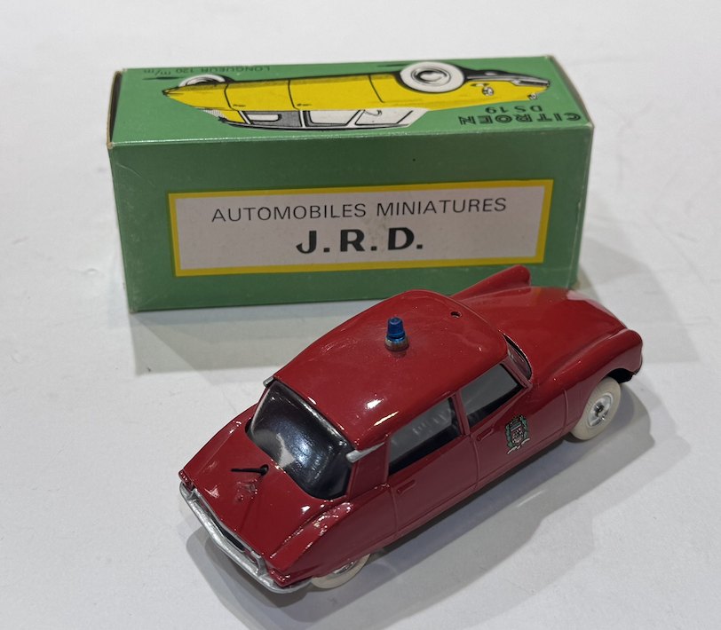 CITROEN DS19 JRD 1/43