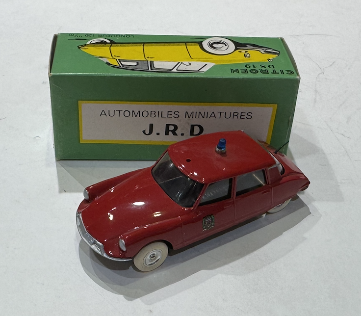 CITROEN DS19 JRD 1/43