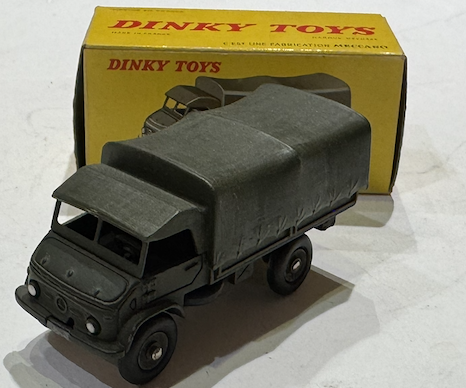 MERCEDES BENZ CAMIONNETTE MILITAIRE UNIMOG DINKY 1/43