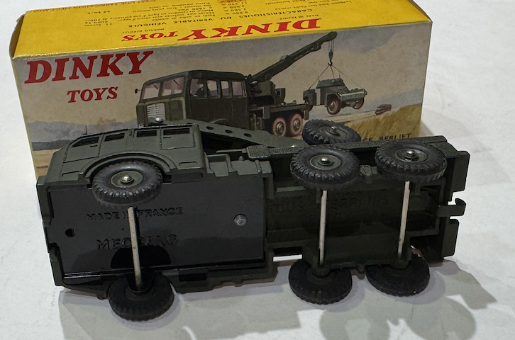 BERLIET CAMION MILITAIRE DE DÉPANNAGE DINKY 1/43
