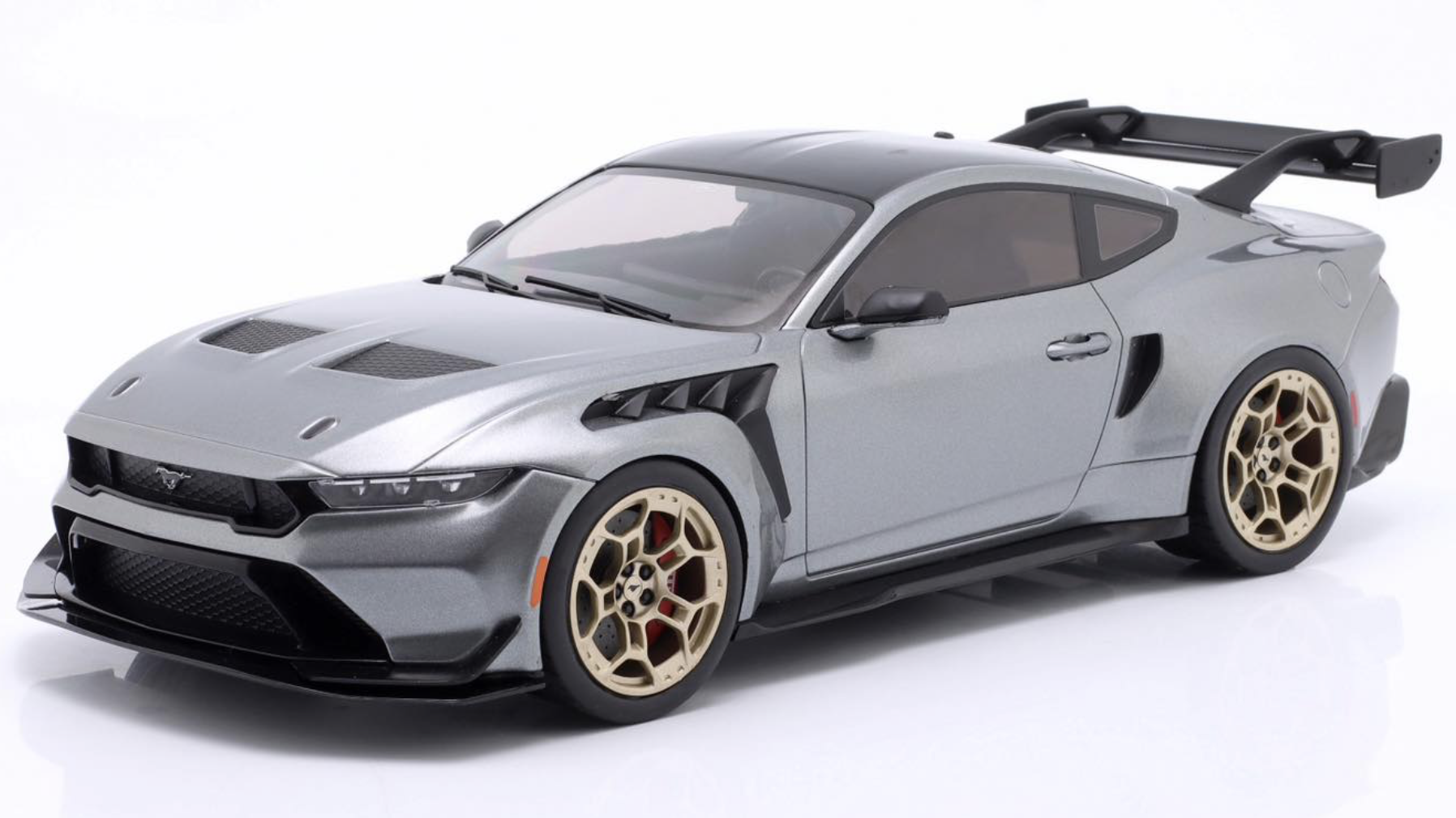 FORD MUSTANG GTD 2025 GREY IXO 1/18