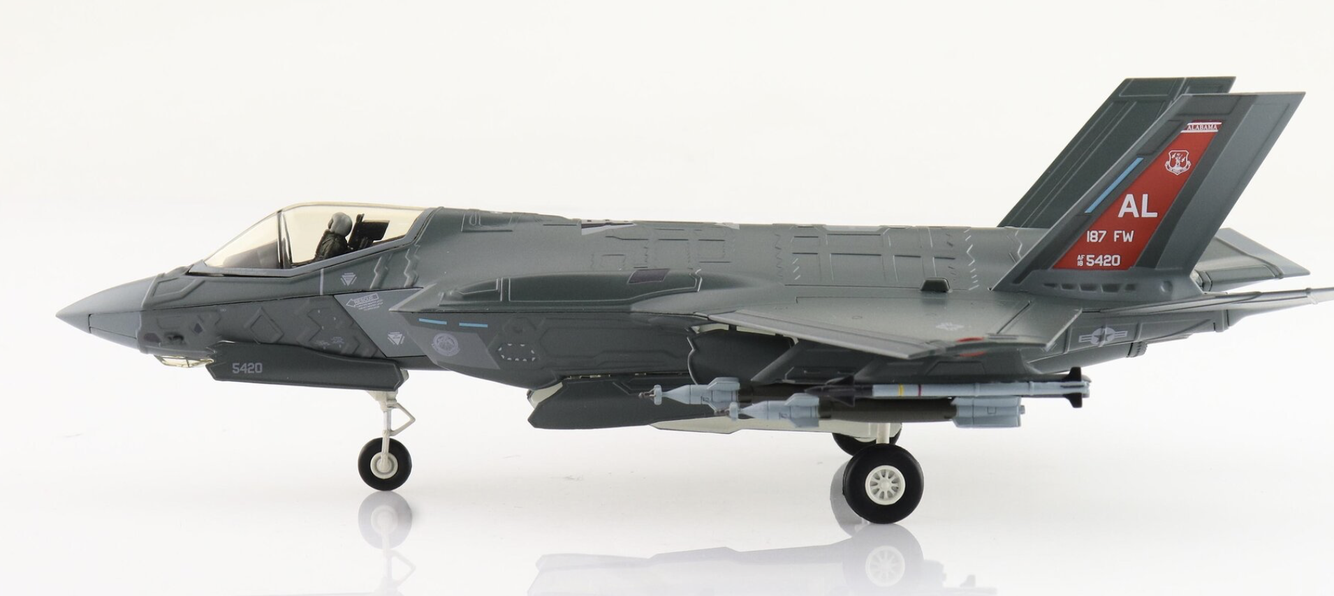 Lockheed F-35A Lightning II HM 1/72
