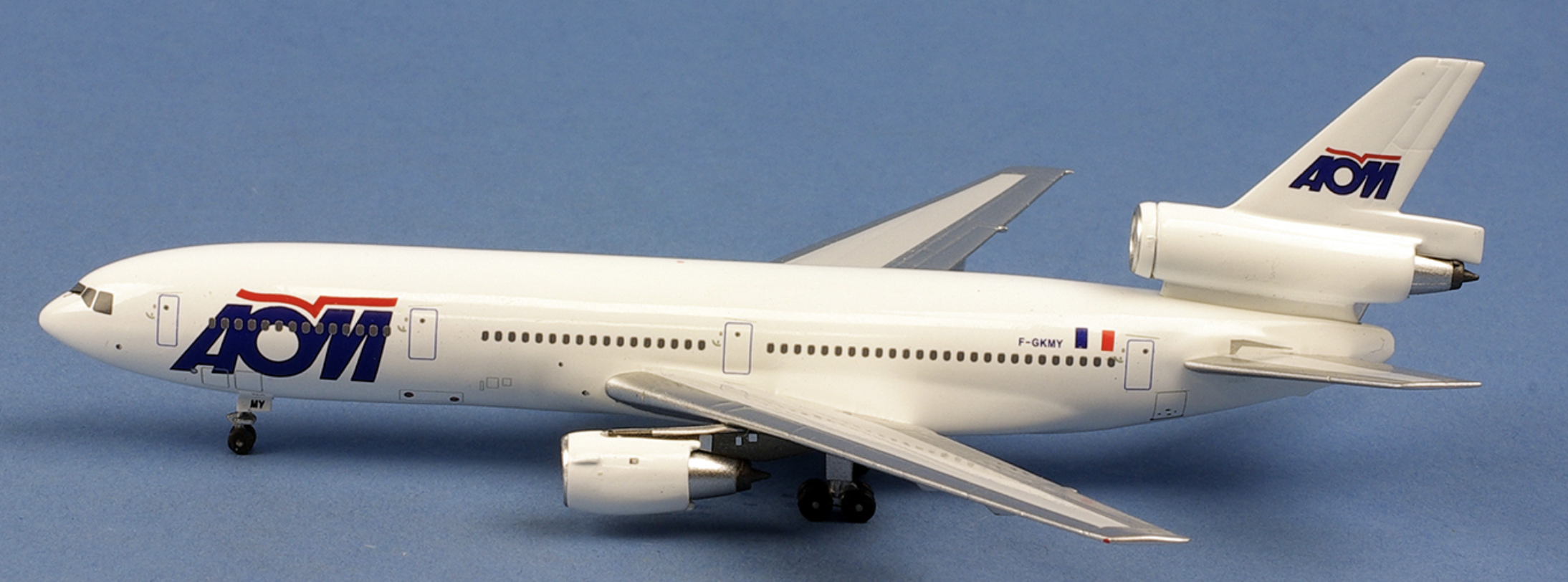 A O M Douglas DC10-30 F-GKMY EUROCLASSICS 1/400